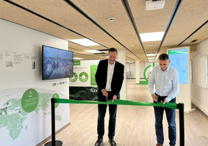 Foto Schneider Electric inaugura su primer Showroom e Innovation Hub de Cataluña, en su planta de Molins de Rei.